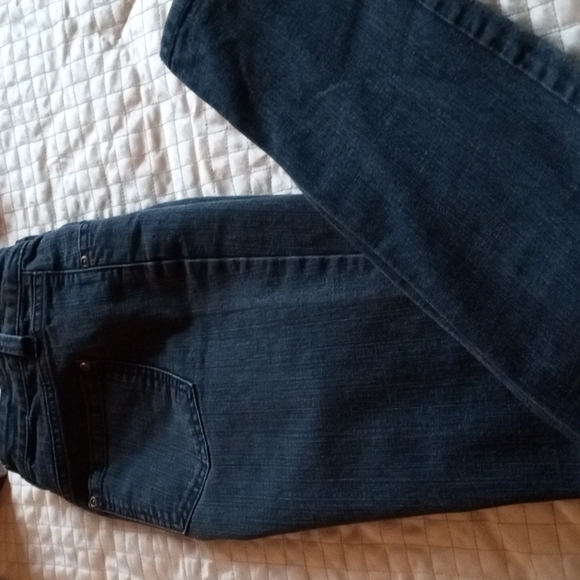 Jeans - Picture 3 of 4